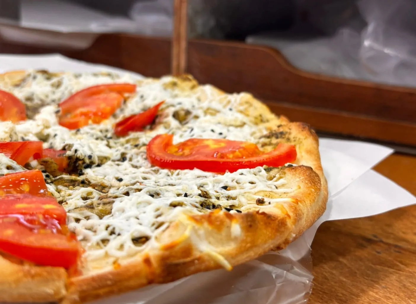 مناقيش جبنة بيضاء وزعتر